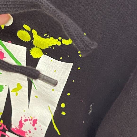 Popular Sport Black Graffiti New York City Paint Splash Hoodie Sweatshirt Small - Picture 7 of 9